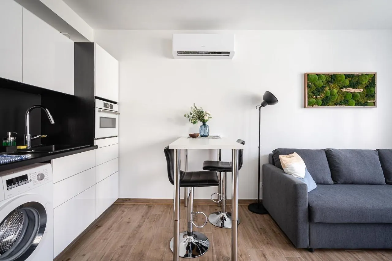 Everwood Studio With Ac Budapest Lägenhet